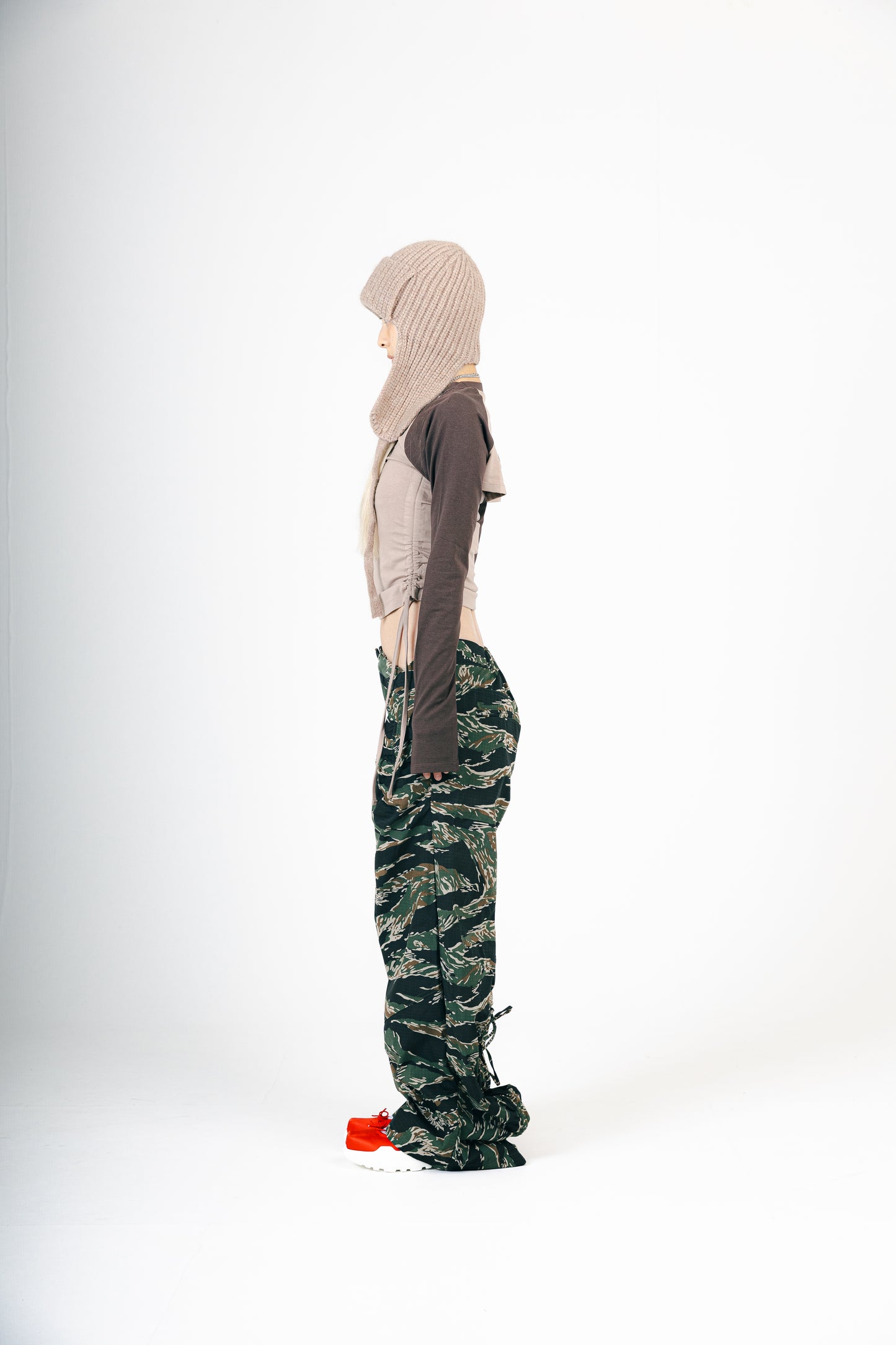 3WAY DESIGN TOPS (BROWN)