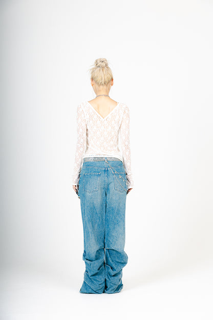 LACE V NECK TOPS（WHITE）