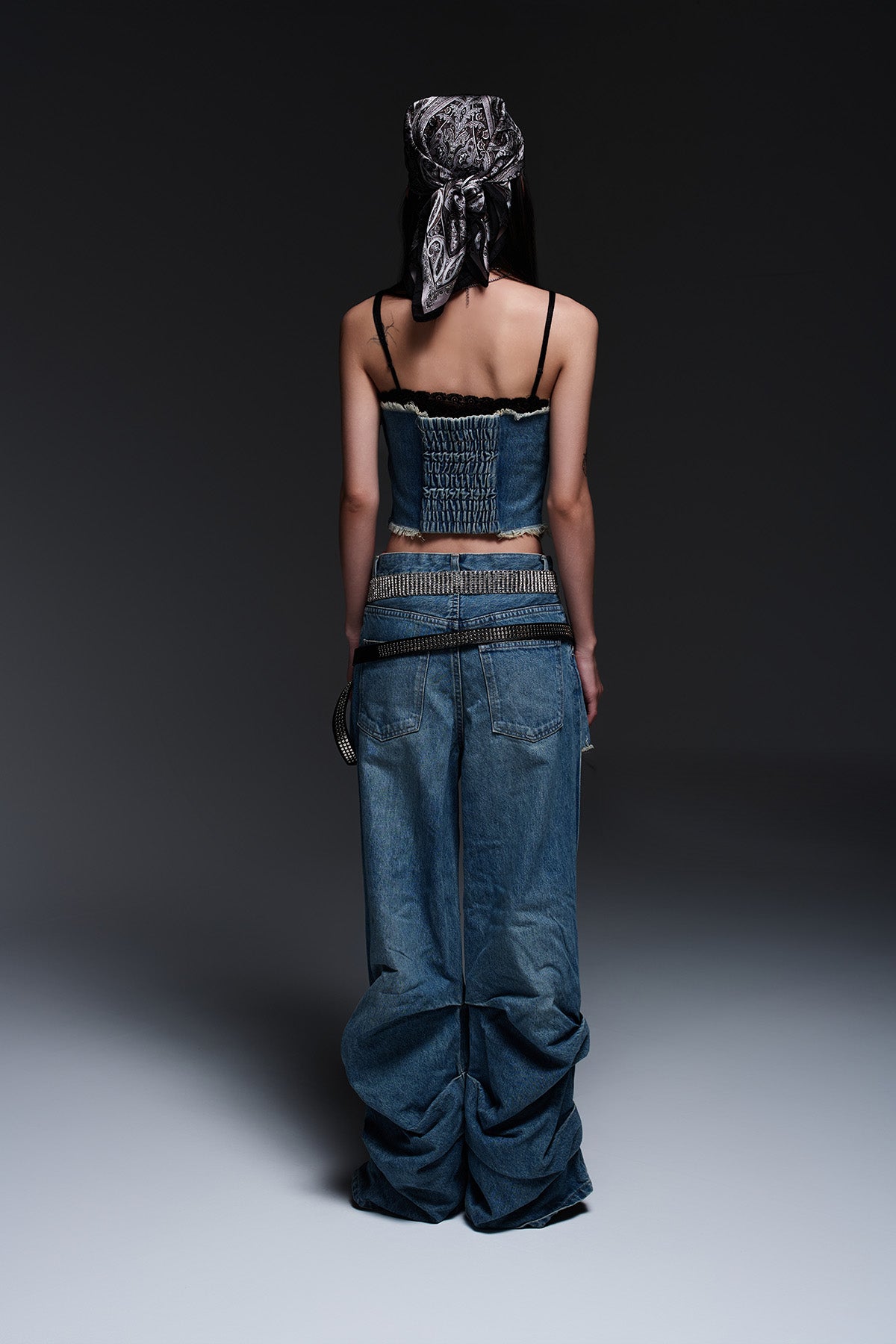 DENIM CUT-OUT PANTS (INDIGO)