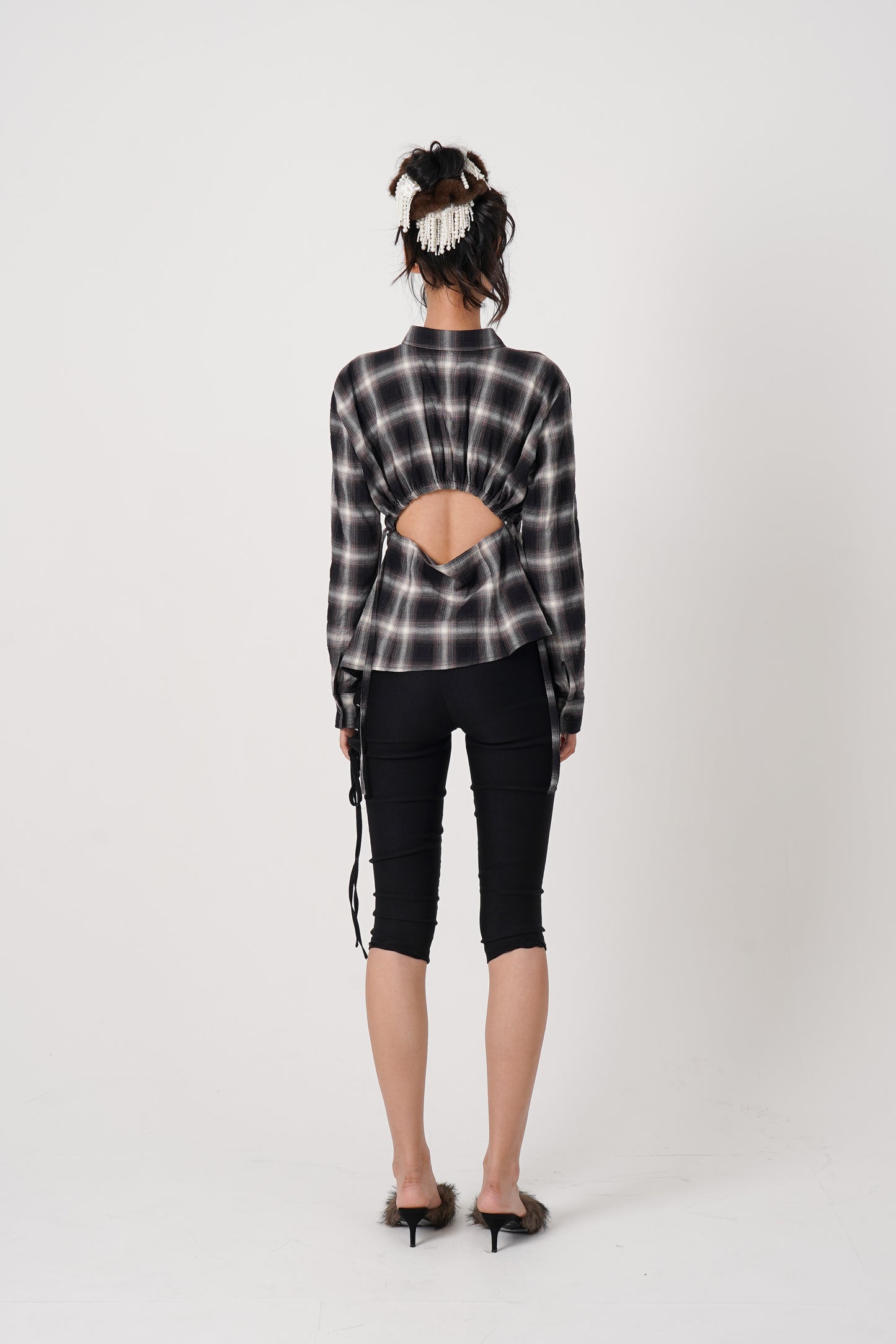 Asymmetry pattern Shirt (black)
