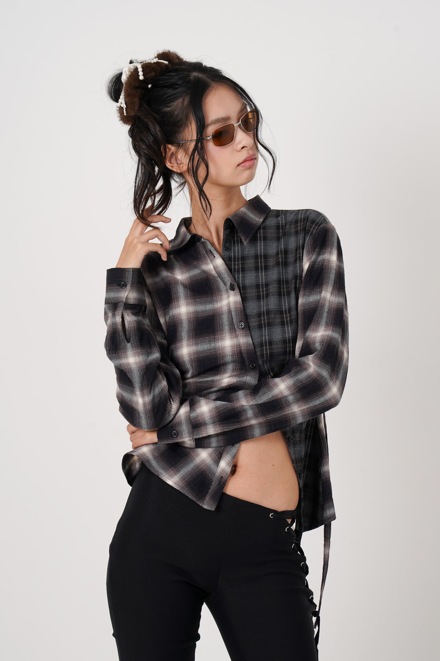 Asymmetry pattern Shirt (black)