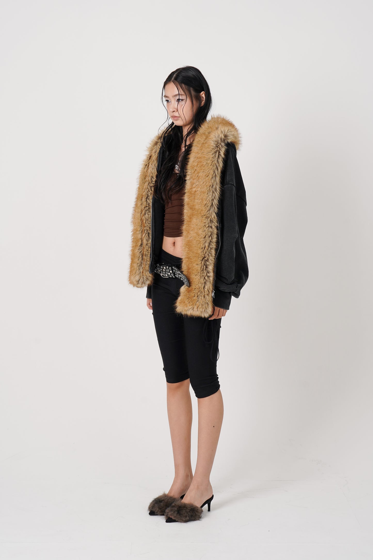 Faux Muffler Hoodie (black)