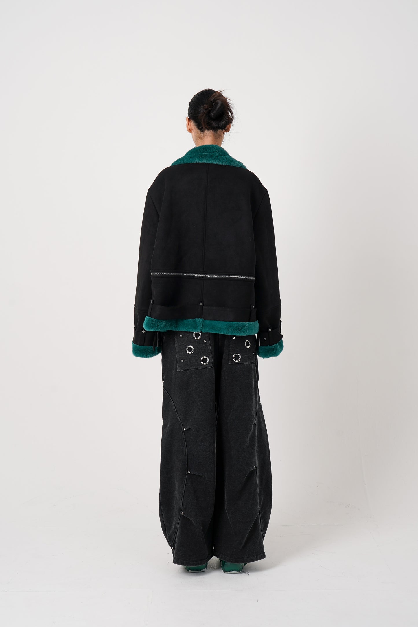 Eyelet Tuck Sweat Pants (black)
